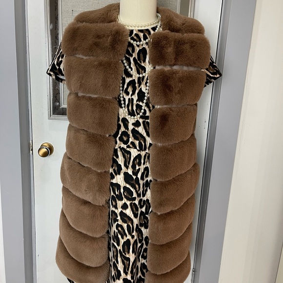 Leopard print dress - Picture 6 of 9